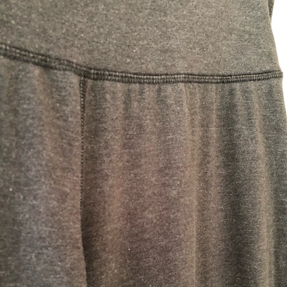 Champion relaxed fit charcoal gray athletic pants for working out/running around - Picture 5 of 7